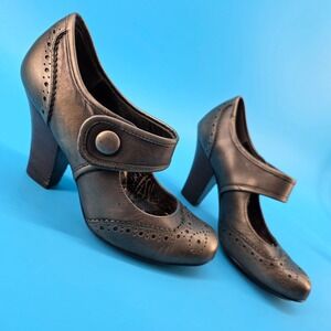 Sofft Metallic Pewter Leather Mary Jane Brogue Block Heels Womens 7.5 M